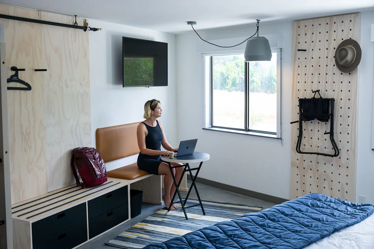 field-station-hotel-teva-todd-7