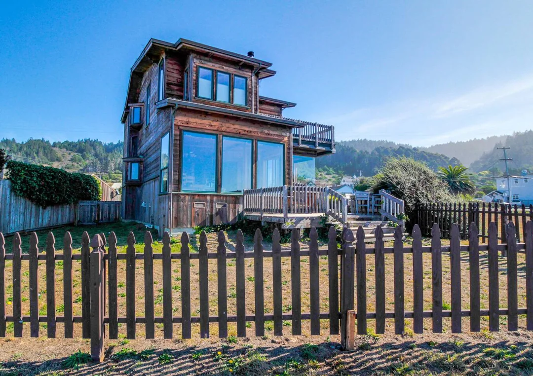 mendocino-california-cabins-westport-the-coast-exterior