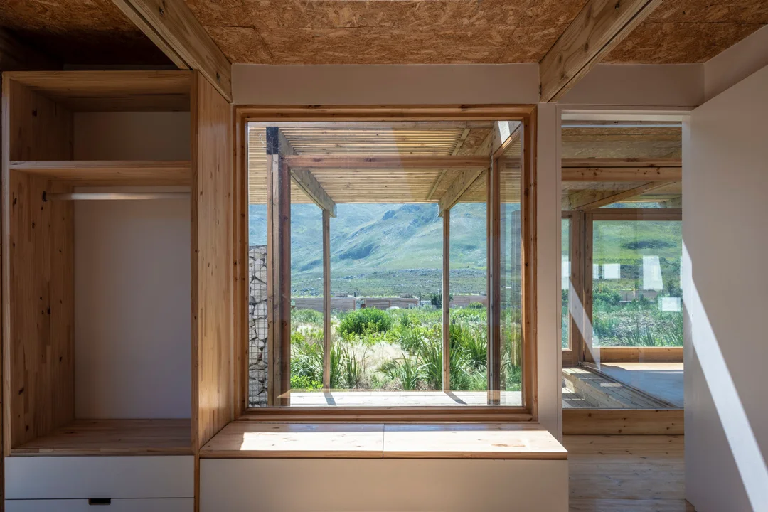 Kogelberg-Cabins-South-Africa-KLG-Architects-10