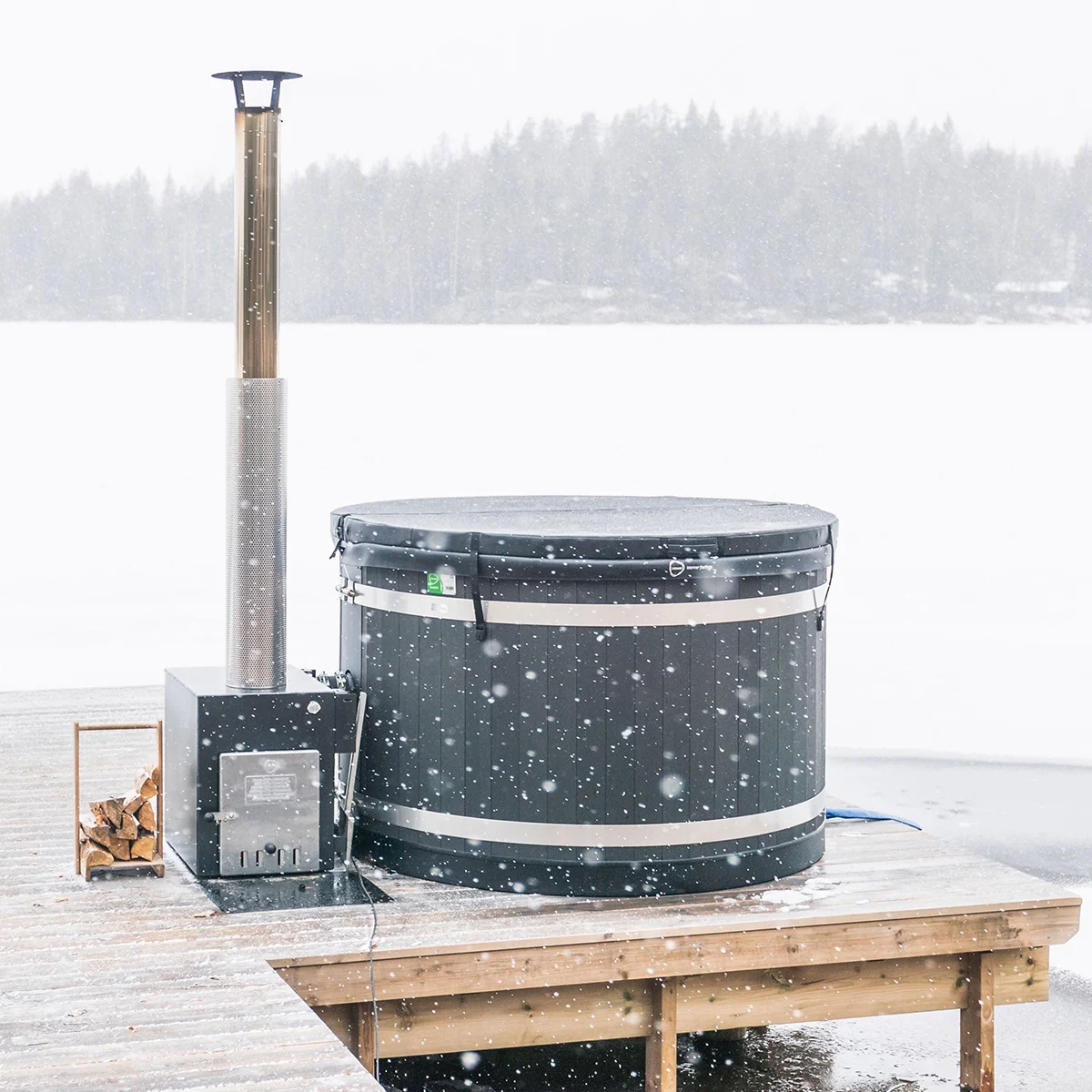 My-Sauna-World-Cedar-Soaking-Tub