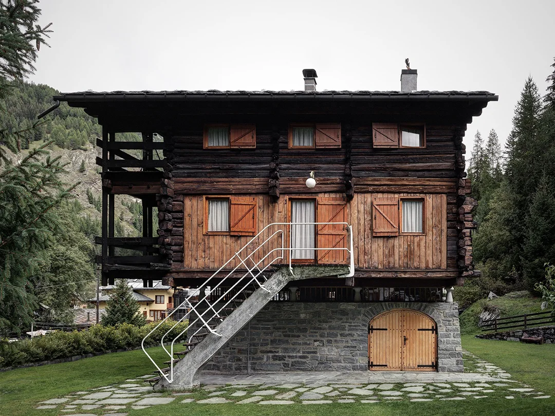 Casa-Garelli-Carlo-Mollino-Switzerland-Exterior