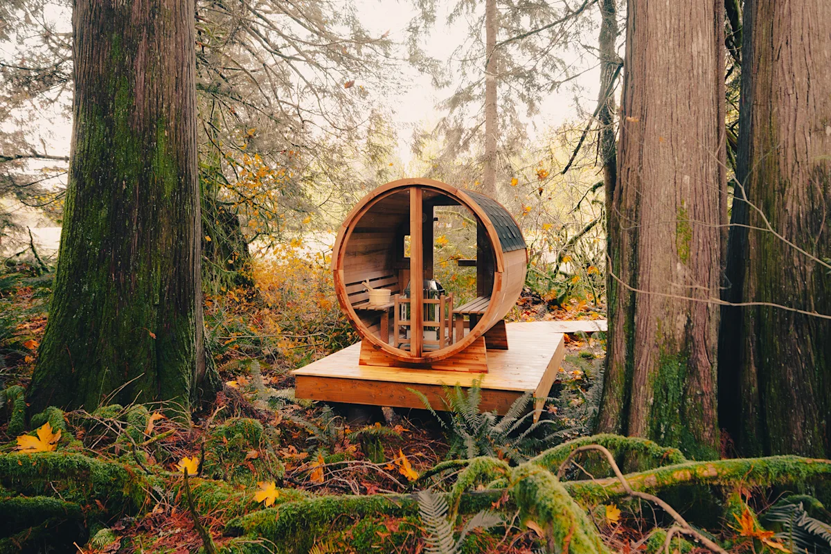 Devon-Loerop-Pacific-Bin-Barrel-Sauna-2