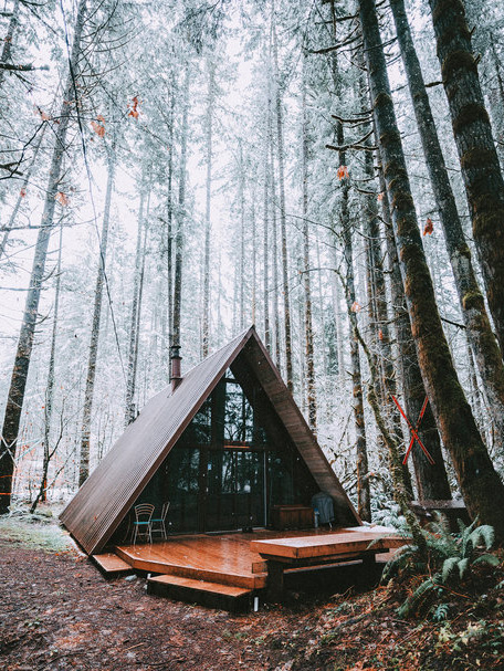 15 Best A-Frame Cabin Rentals On Airbnb & VRBO | 2022 | Field Mag