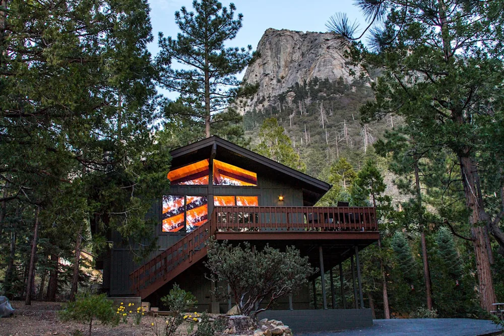 16 Best Idyllwild Cabin Rentals for Outdoors & Design Lovers