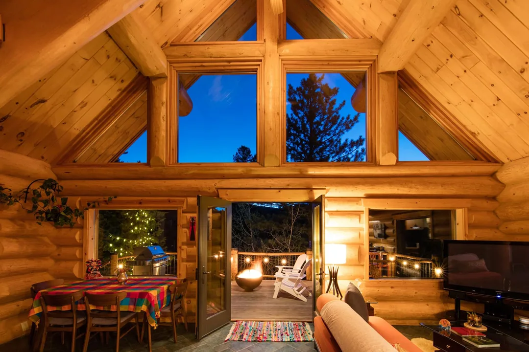 Denver-Cabin-Rentals-Black-House-Log-House-Interior