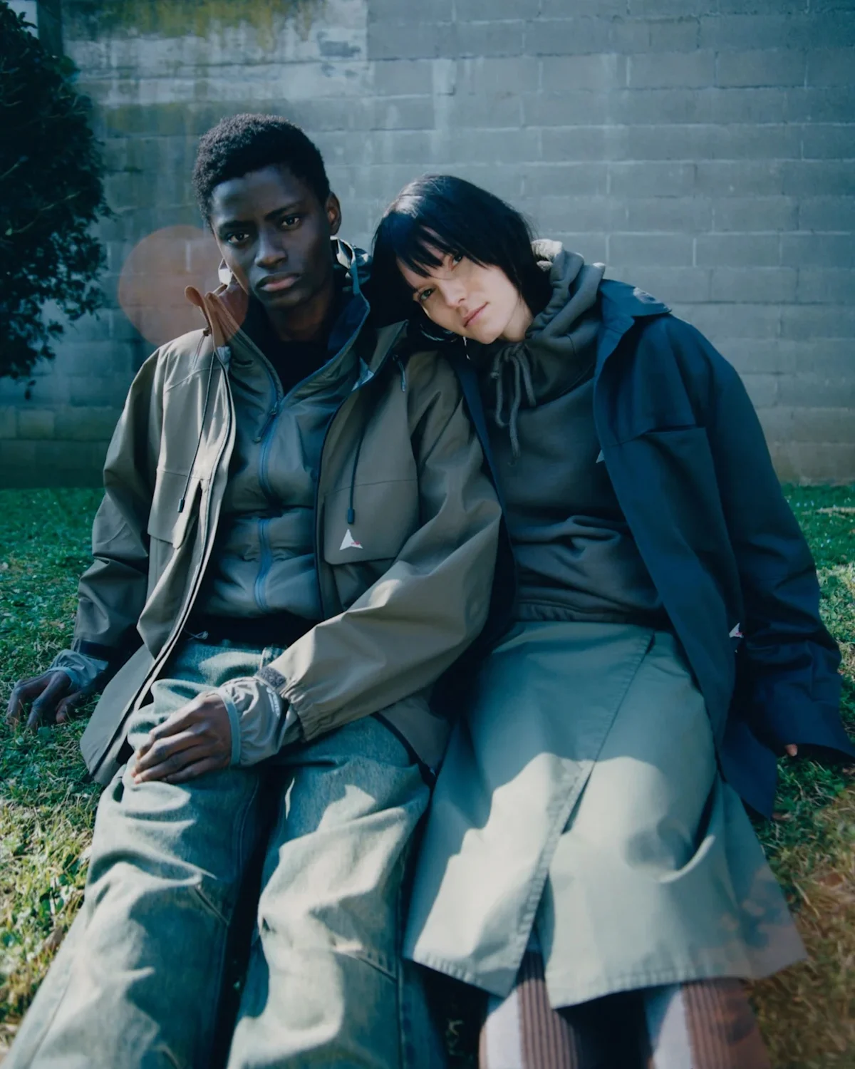 roa-profile-pair-sitting-together