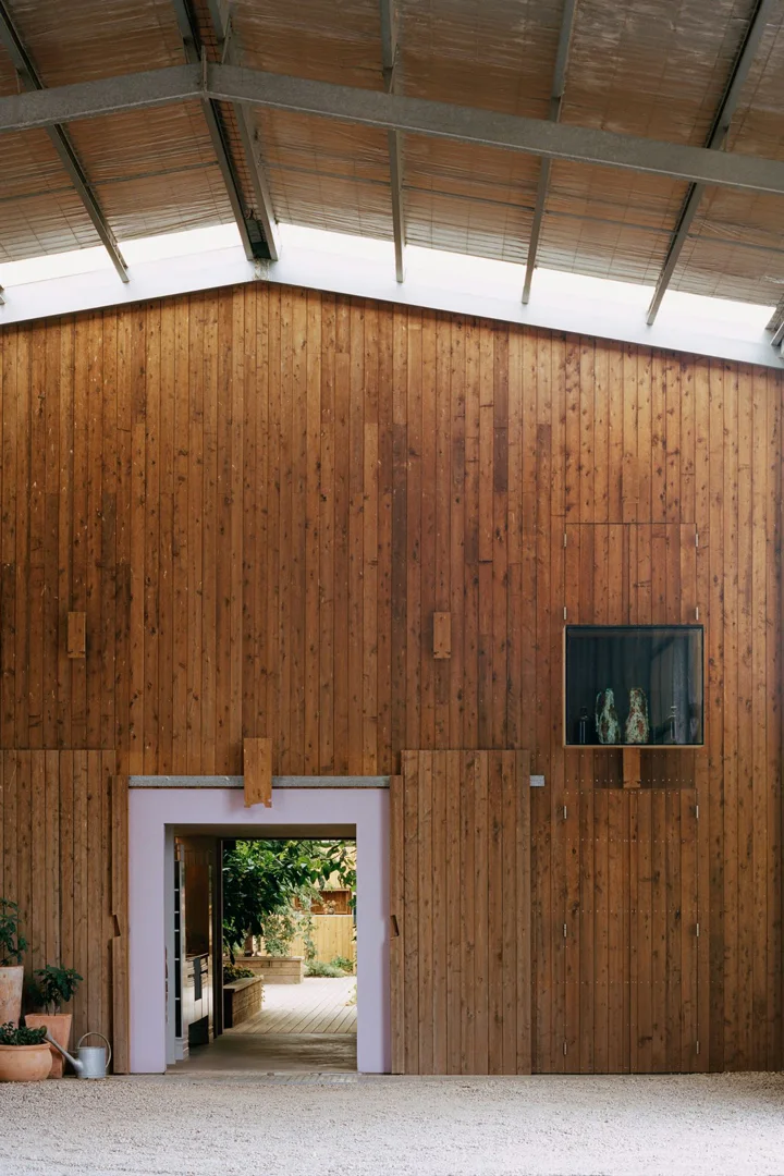 Long-House-Australia-Partners-Hill-Door