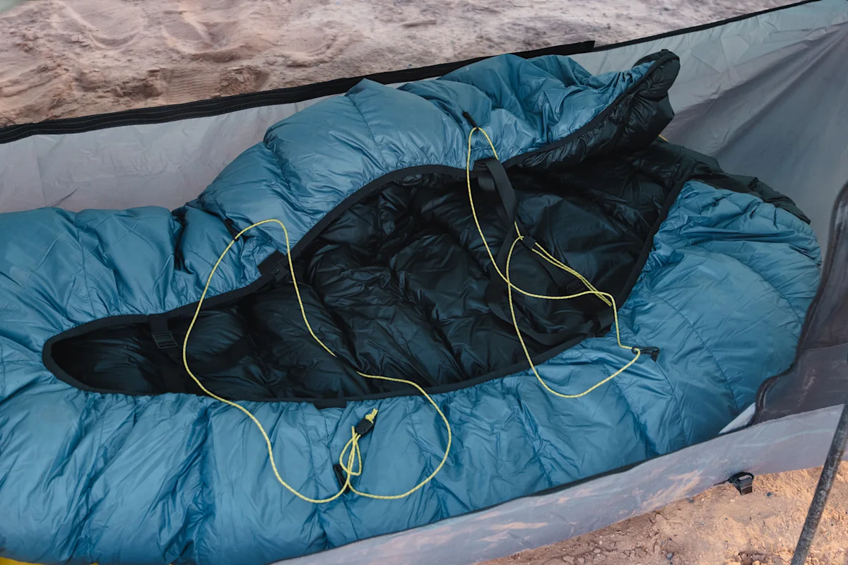 danielle-vilaplana- best-backpacking-quilts-sawatch-alsek