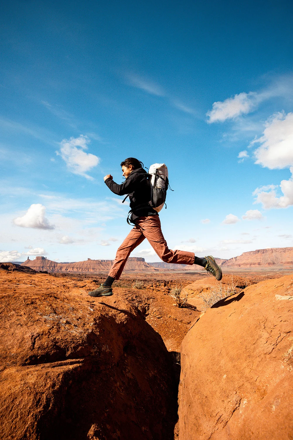 hyperlite-mountain-gear-elevate22-backpack-3