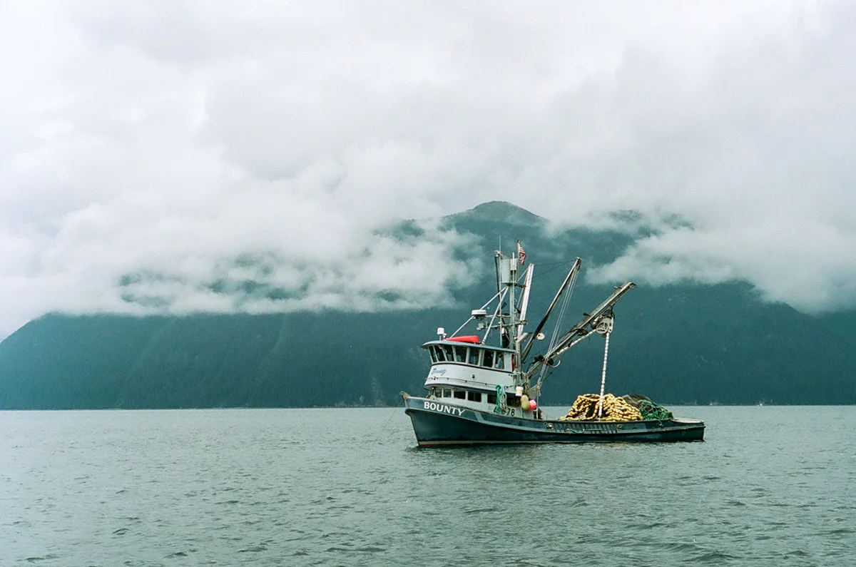 James-Barkman-Alaska-Salmon-Fishing-Fieldmag-8
