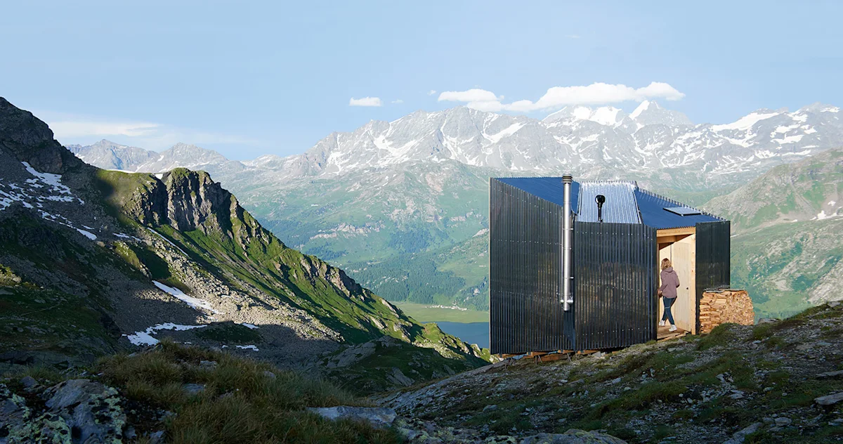 On-Running-Swiss-Mountain-Hut-Fieldmag-1