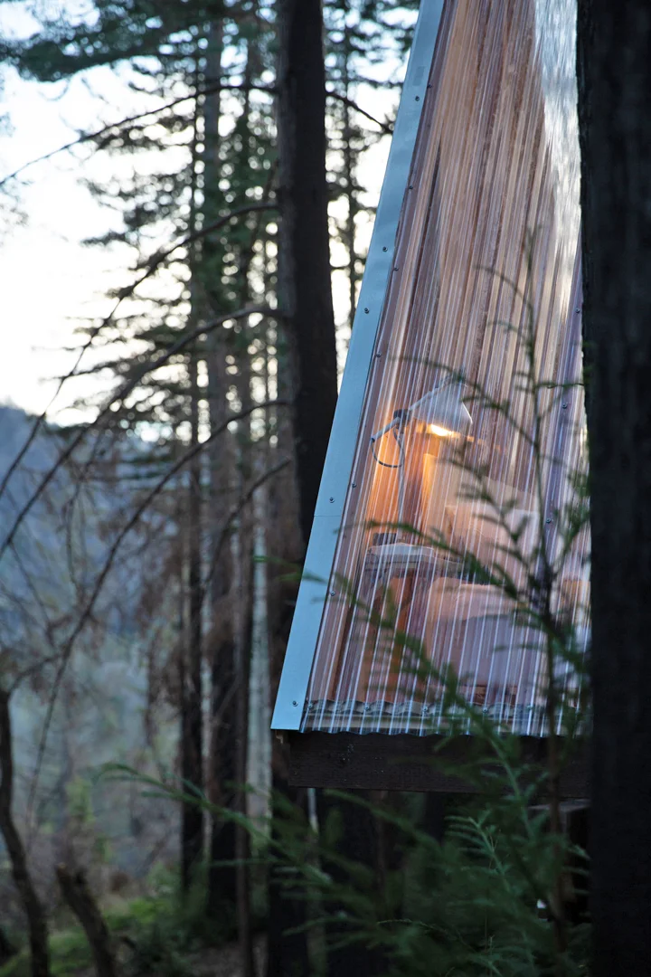 A-Frame-California-Elevated-Spaces-Lamp