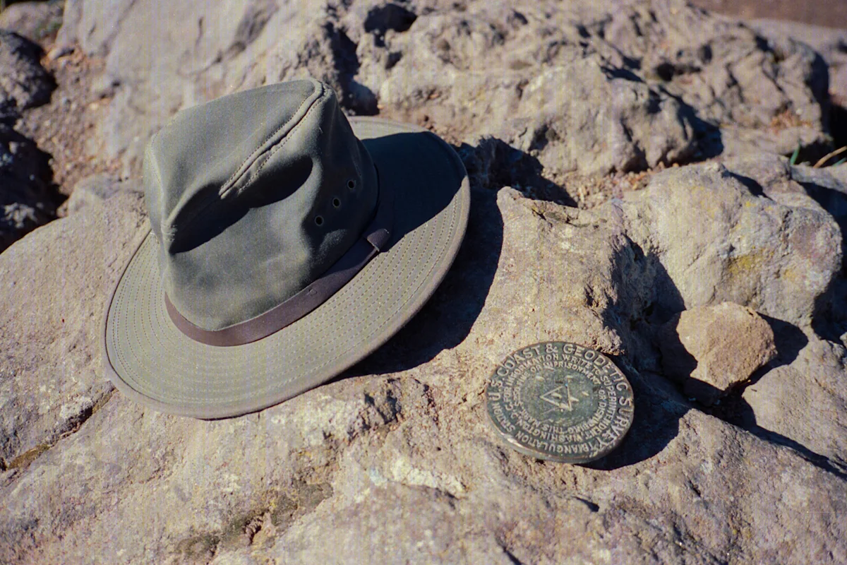 3-devils-peak-lookout-hat