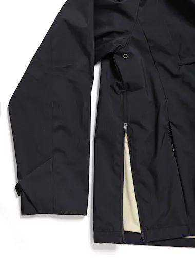 Shadow eVent Anorak side zip detail