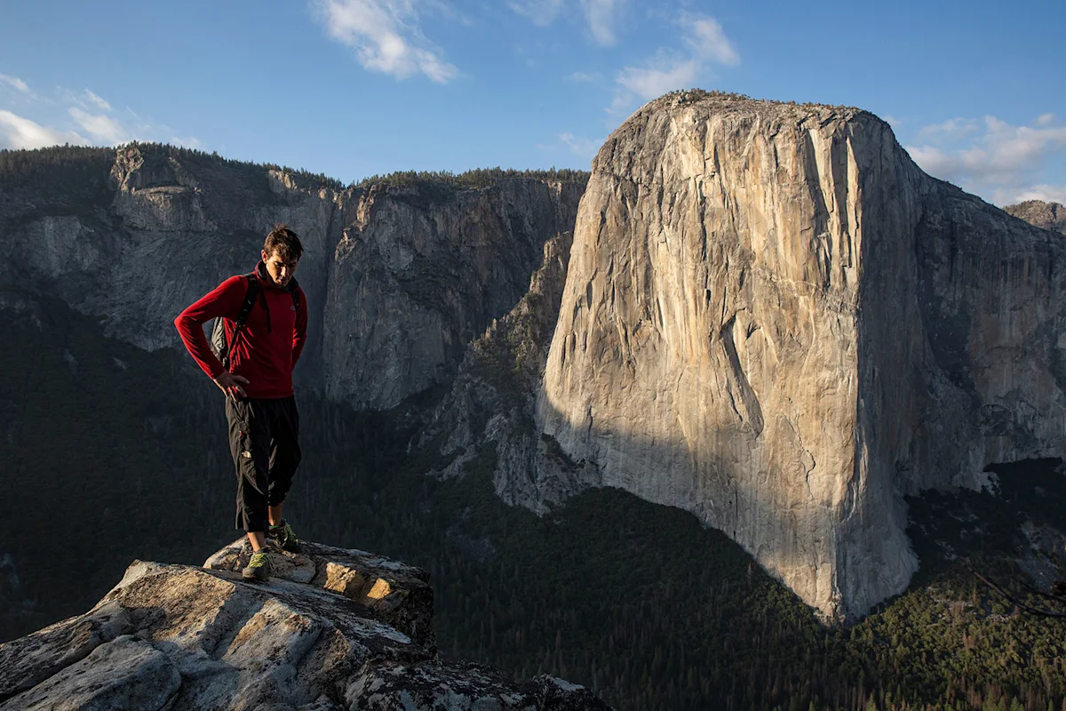 Honnold-Free-Solo-El-Cap-1