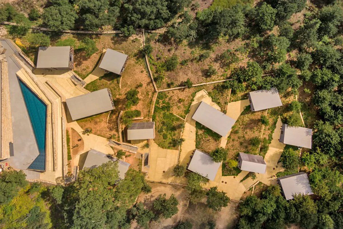 syntony-hotels-paradinha-village-portugal-summary-overhead
