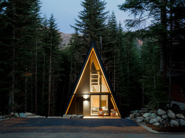 A-Frame House Guide: History, Pros, Cons & Kits To Buy | Field Mag
