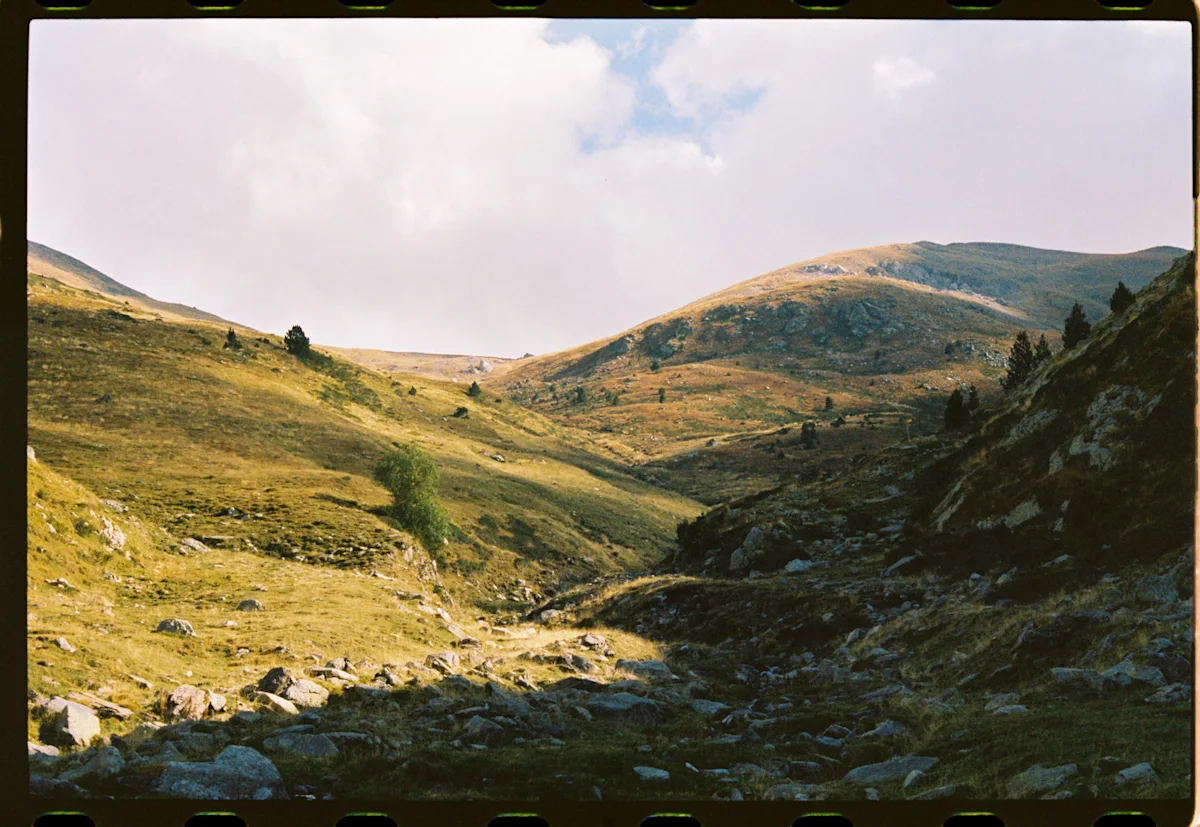 tanner-bowden-pyrenees-14