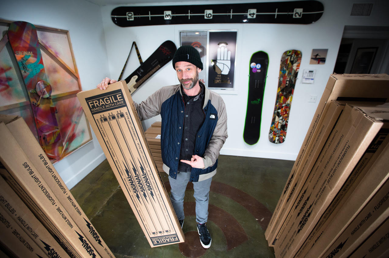 How Signal Snowboards' Subscription Plan Works | Field Mag