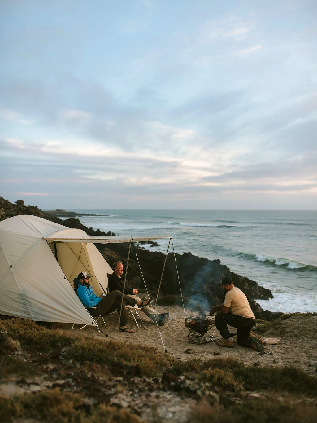Snow-Peak-Beach-Shelter-2