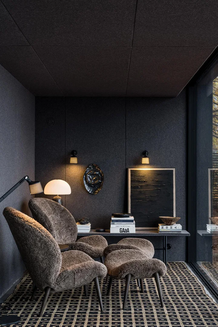 vipp-shelter-denmark-living-room