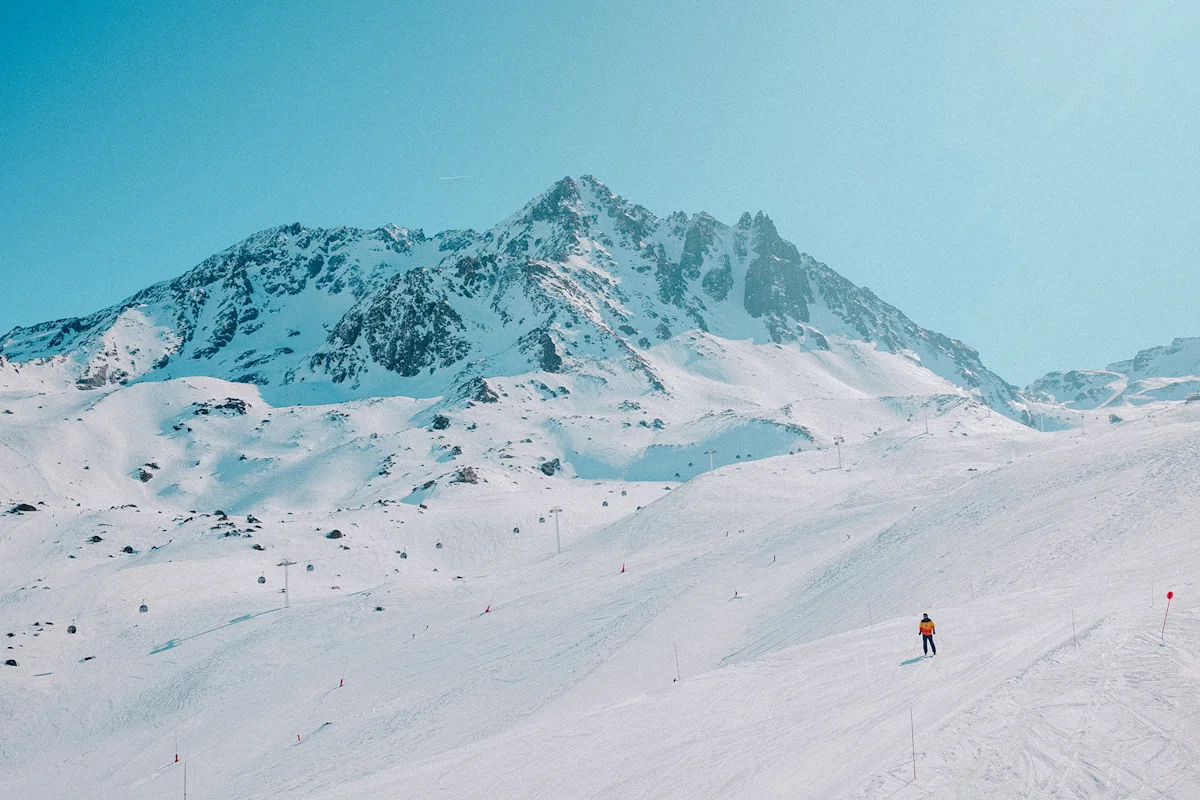 brent-rose-les-3-vallees-val-thorens-top-mountain-view