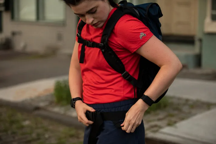 Tracksmith-Mission-Runing-Backpack-1
