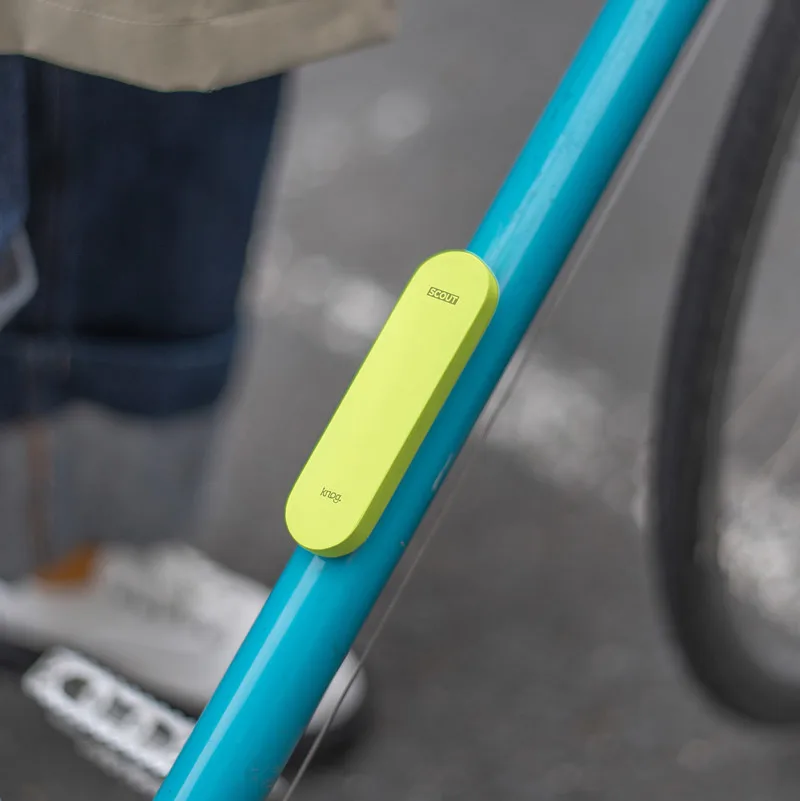 knog-scout-bike-alarm-on-bike-2