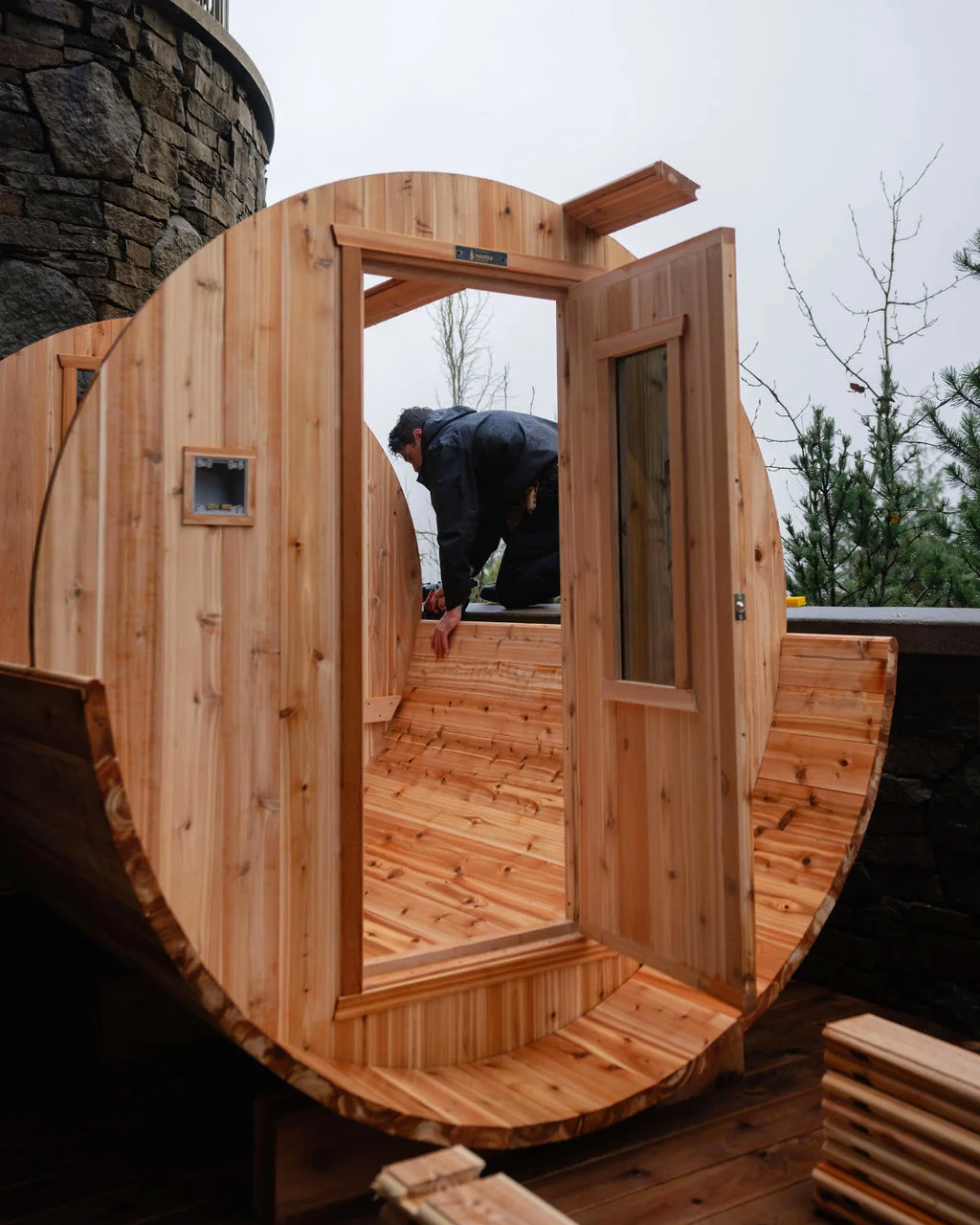 Nootka-Barrel-Sauna-Assembly