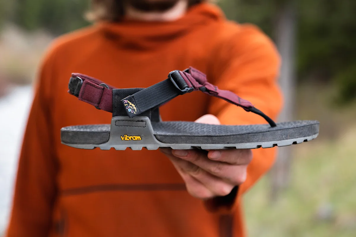 vibram-bedrock-resoul-sandal