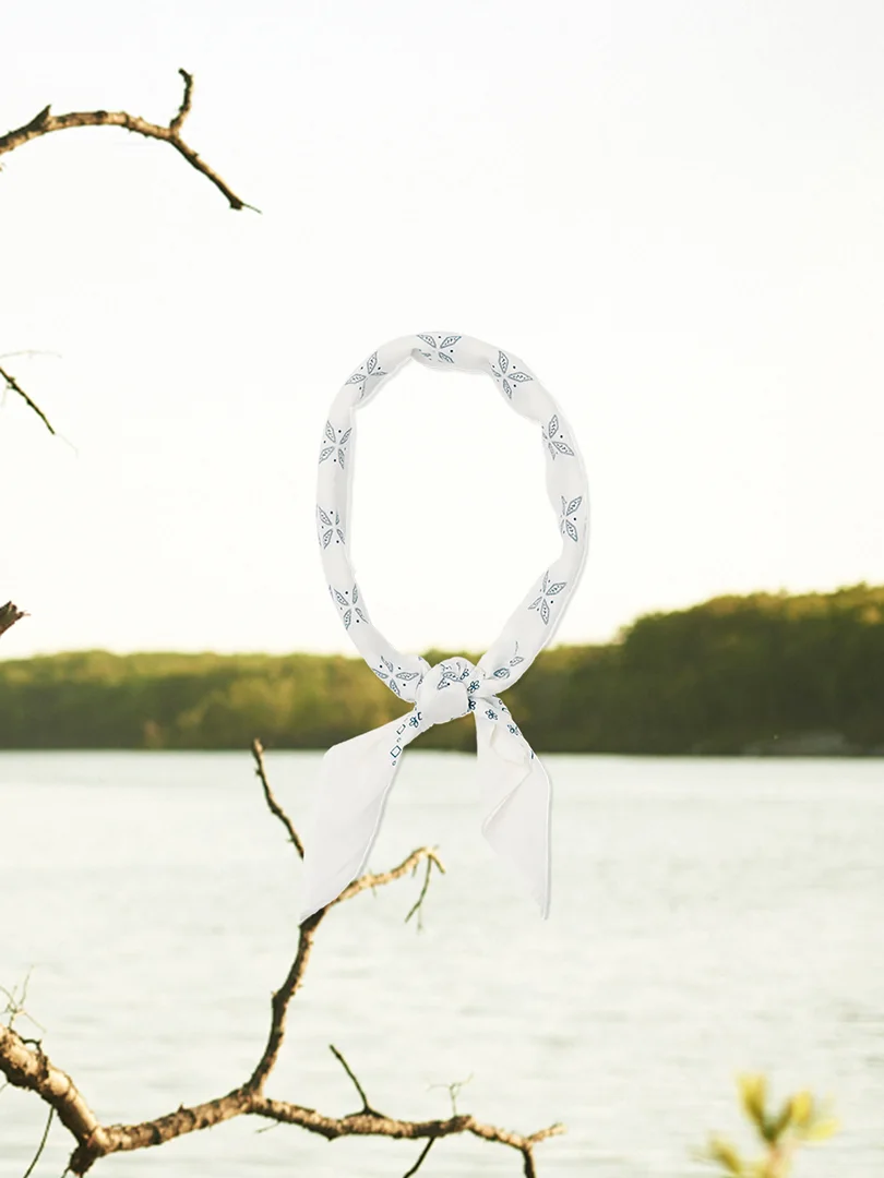 bandana-01-hikerkind-water