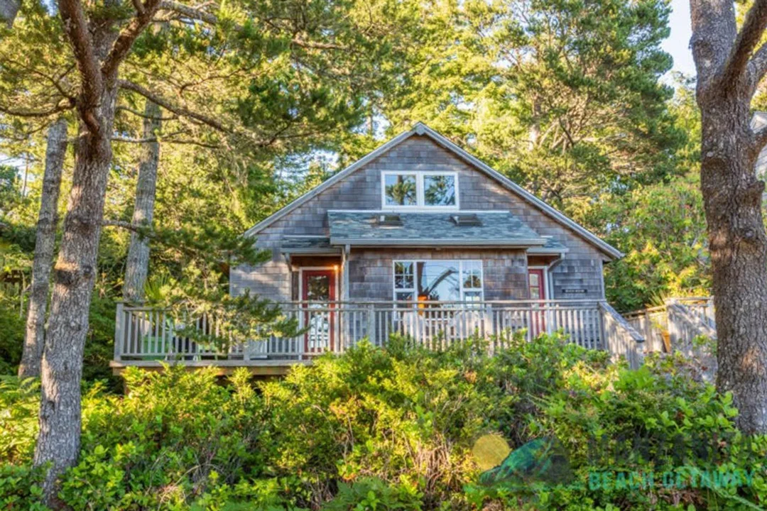 the-nook-cabin-manzanita-oregon