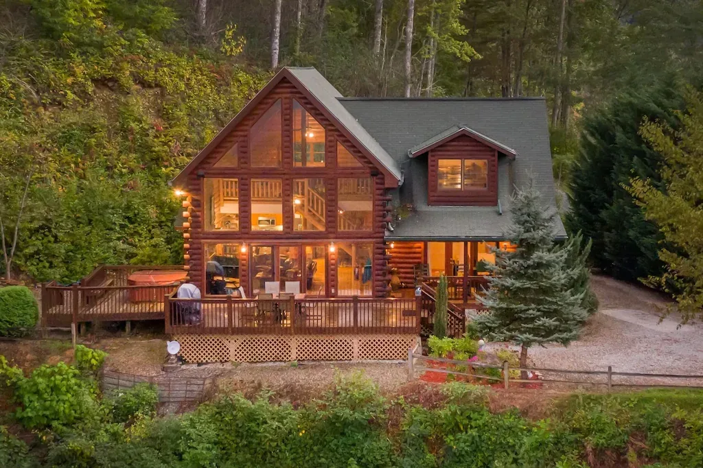 bryson-city-cabins-eagles-nest