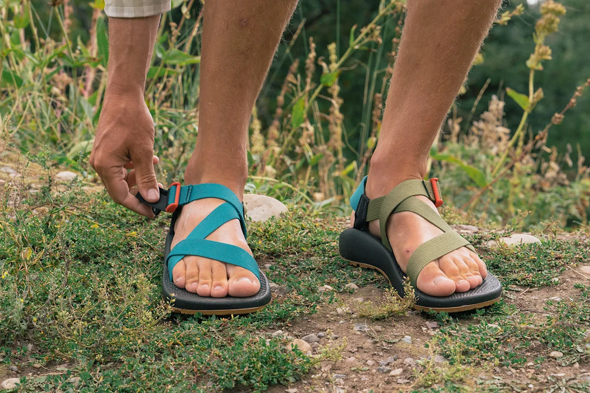 best-mens-hiking-sandals-chaco-z1