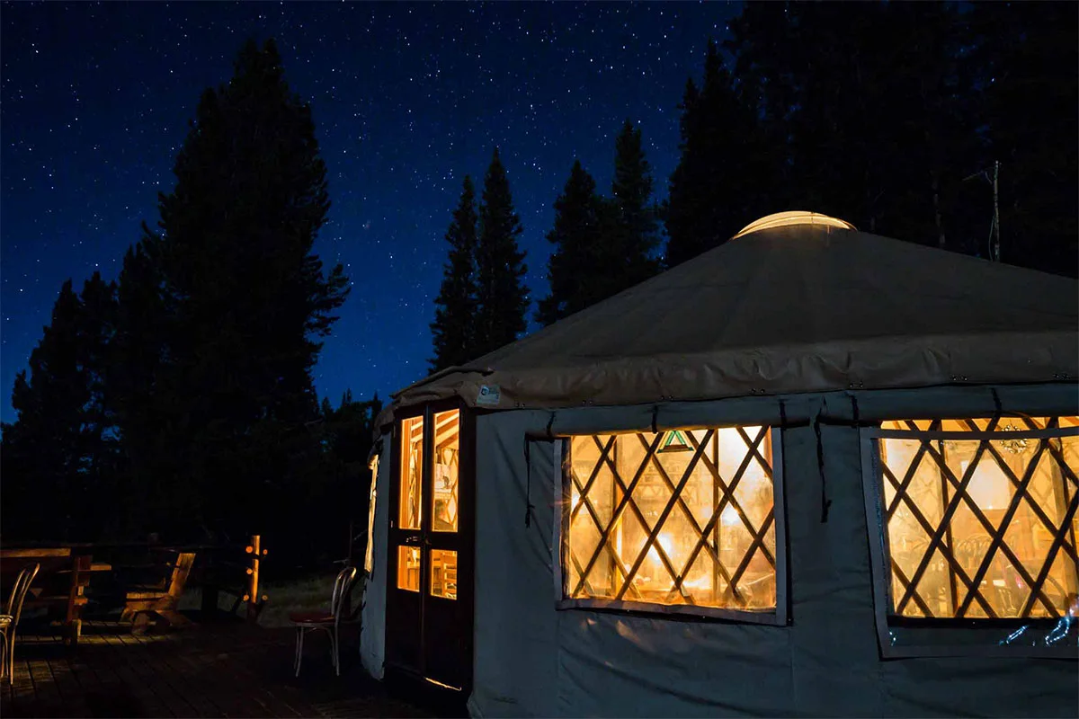 colorado-glamping-list-2-tennessee-pass-yurts