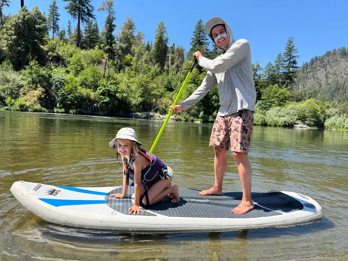 zinc-sunscreen-summer-paddling
