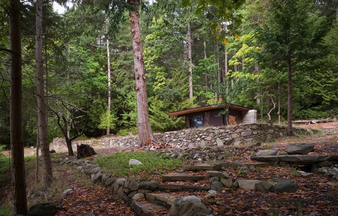 Olson-Kundig-Golf-Islands-Micro-Cabin-Fieldmag-6