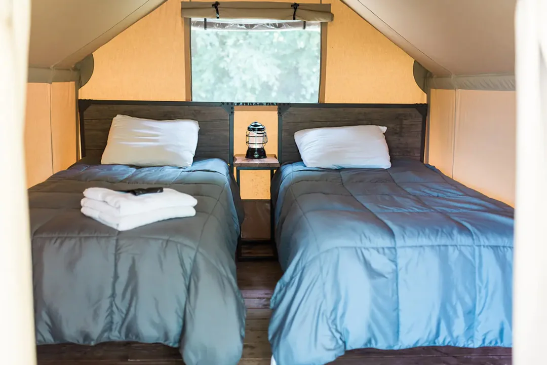 tennessee-knoxville-glampknox-tent-interior