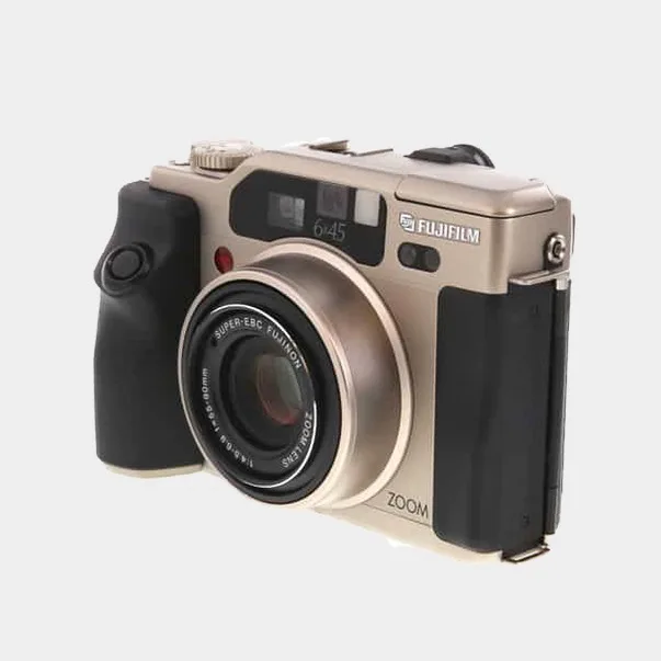 best-medium-format-film-cameras-fujifilm-GA645-Zi