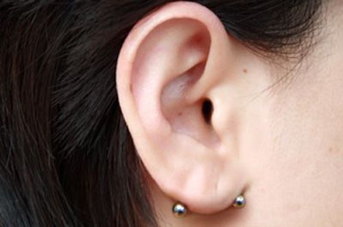 Tranverse Lobe Piercing