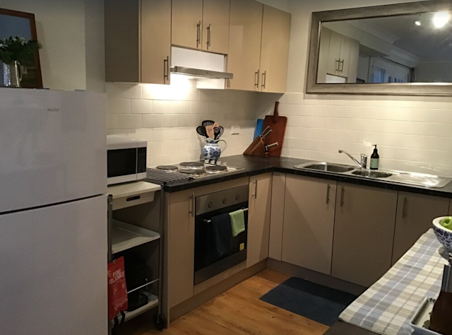 Comfortable, safe, quiet one bedroom apartment in NSW2