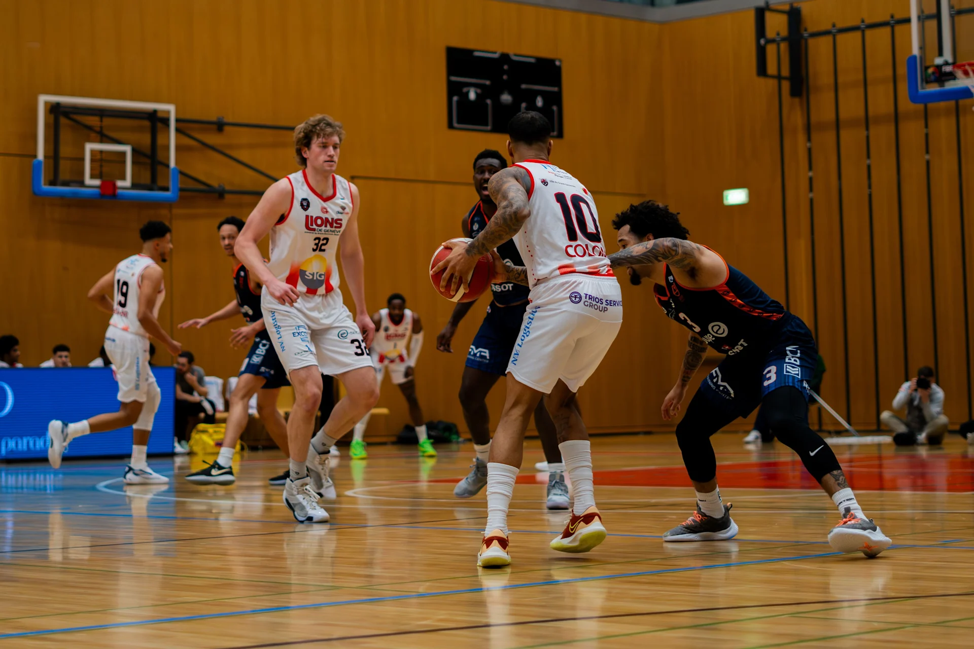 Lions de Genève - Migros Genève