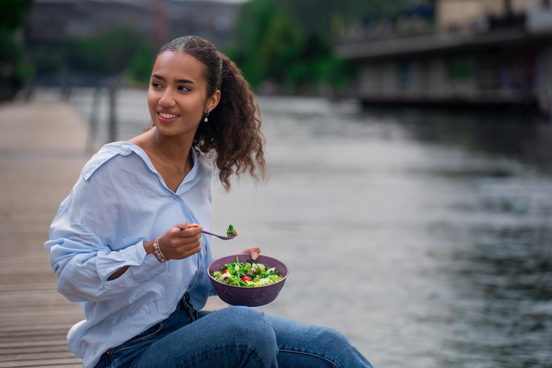 Person holding a bowl