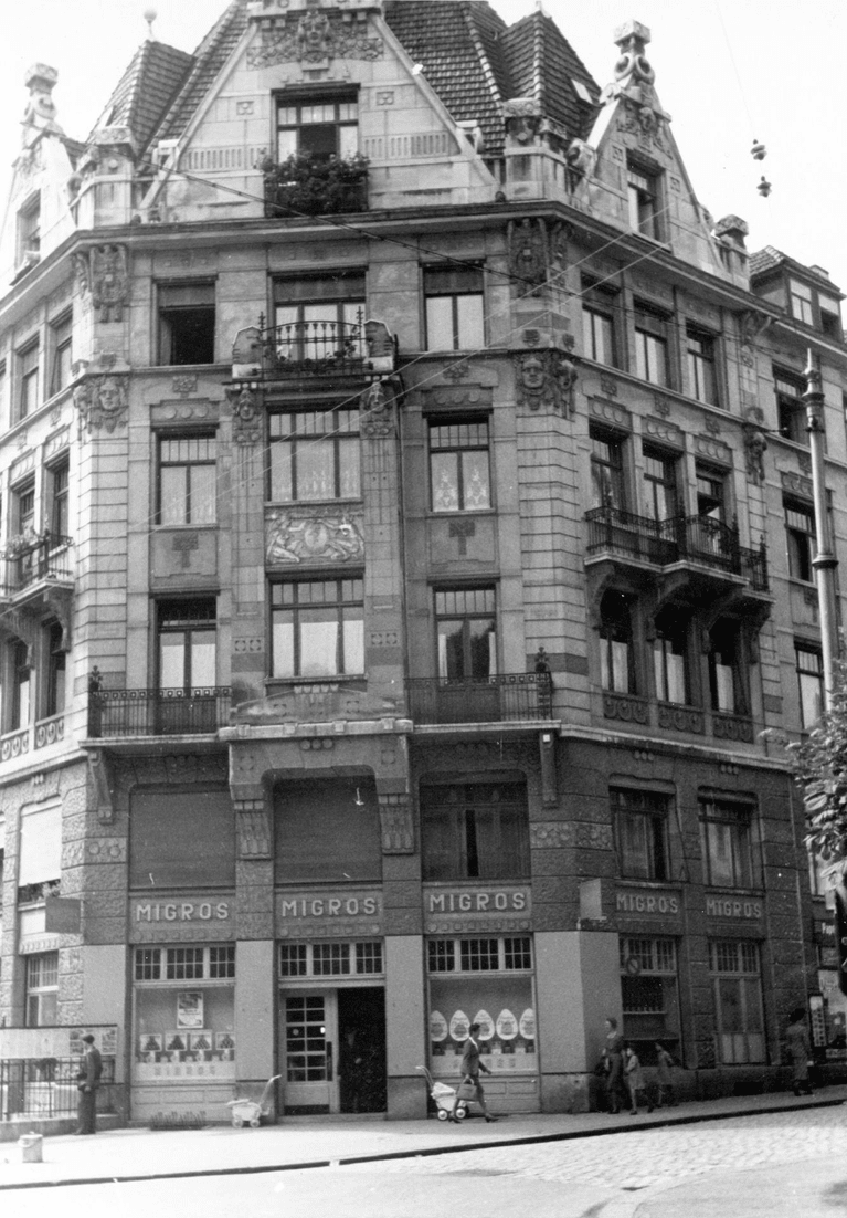 1-Migros-St-Gallen_Migros-Chronik-1929