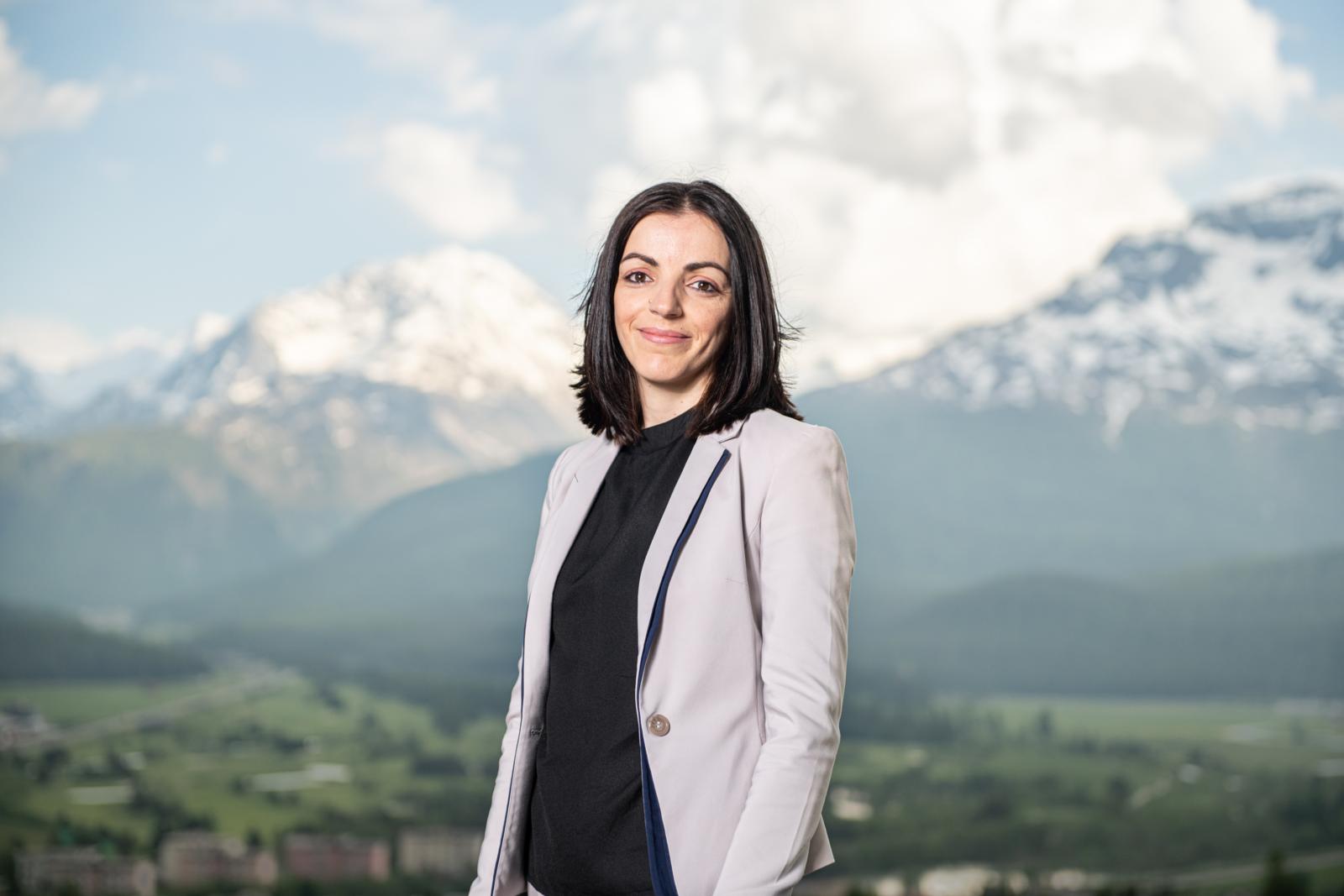 Die Filialleiterin Gjyzele Arifi