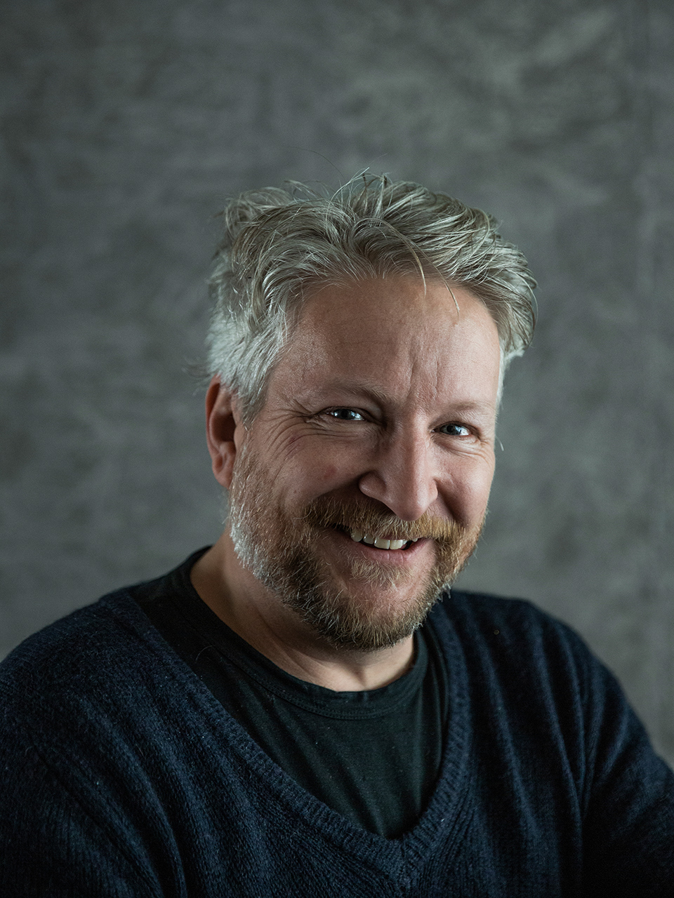 Porträtbild von Sebastian Krähenbühl