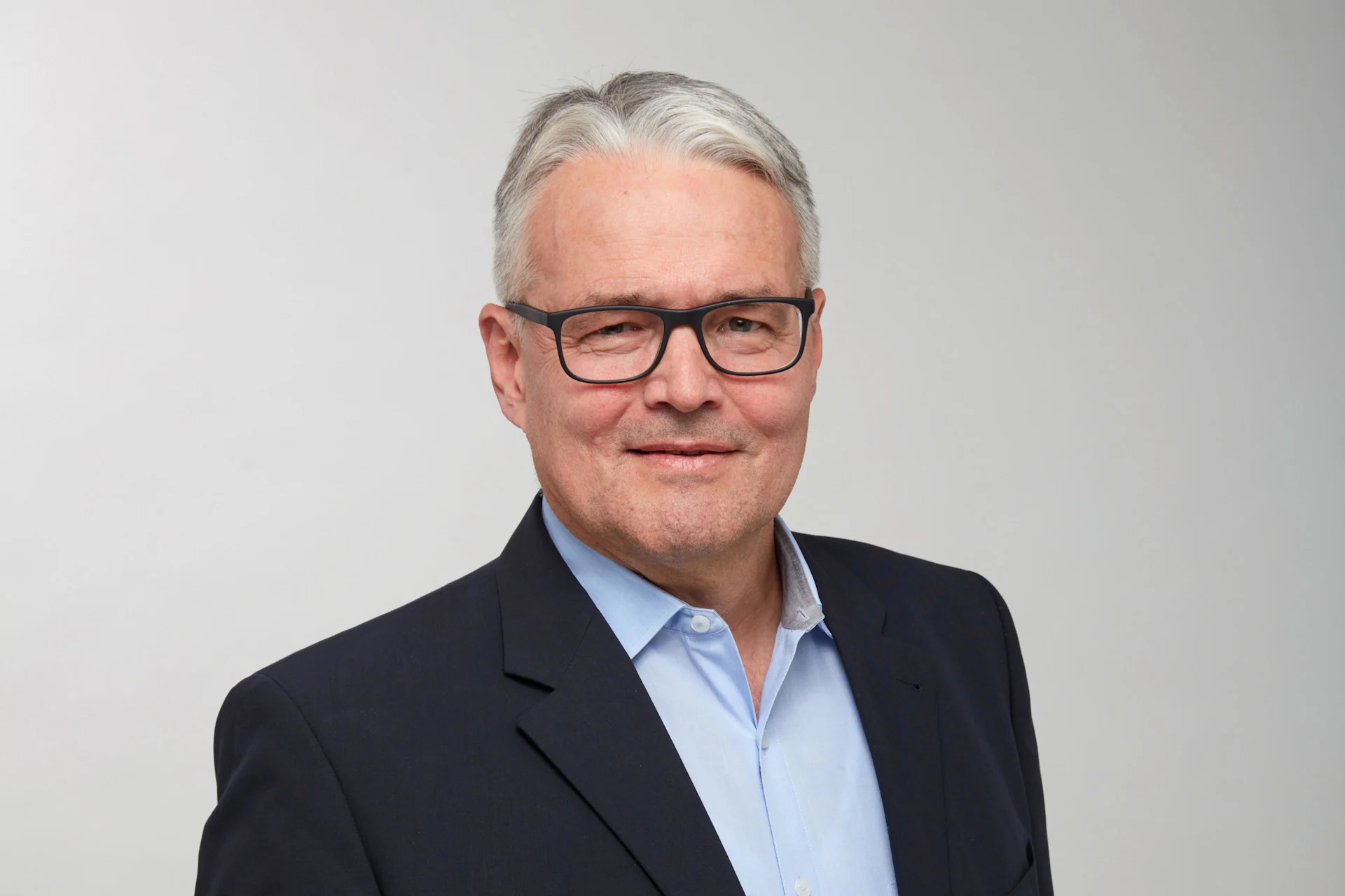 Portrait of Peter Diethelm