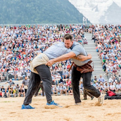 Bild von Schwinger in Aktion.