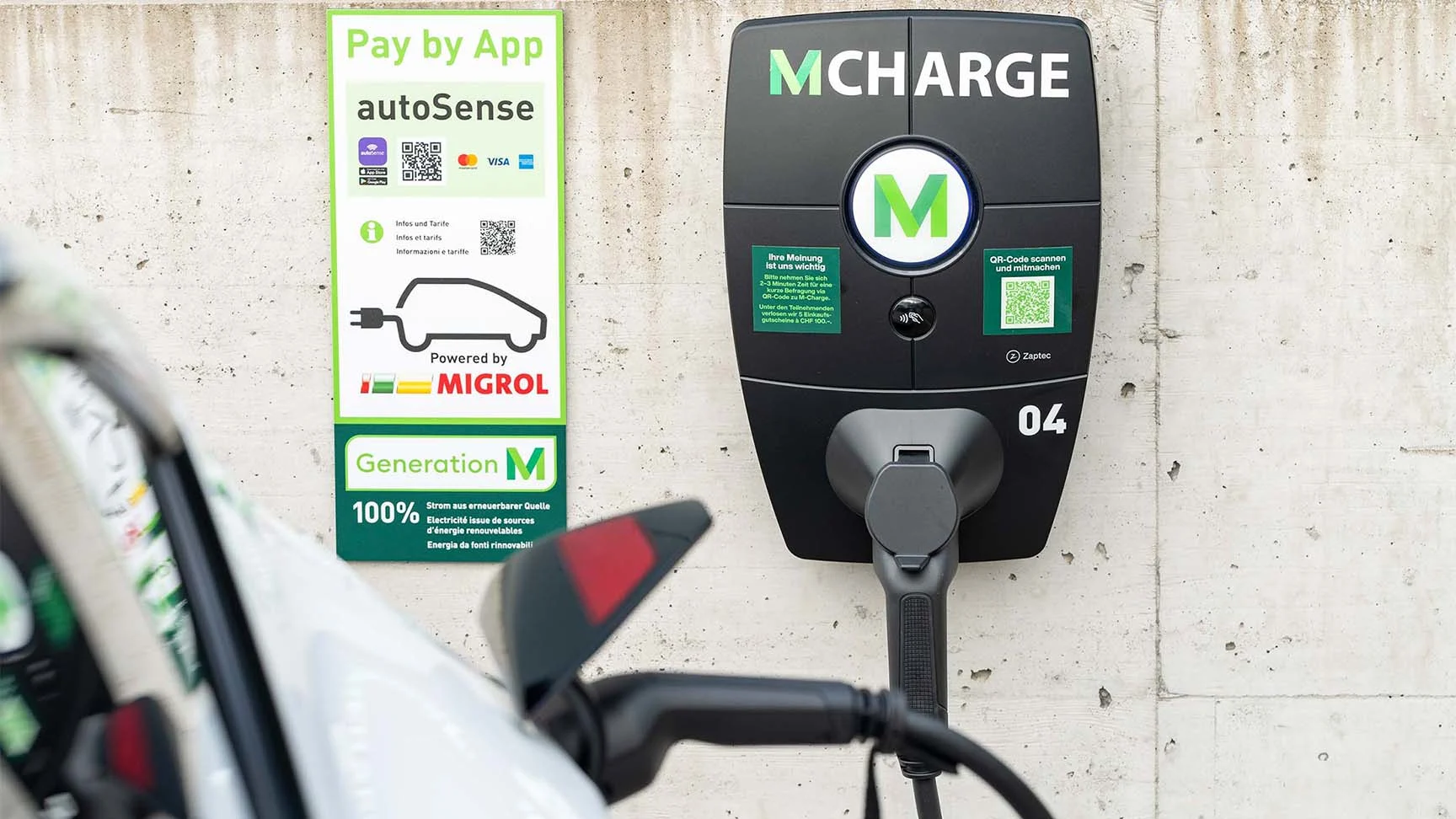 m-charge-header