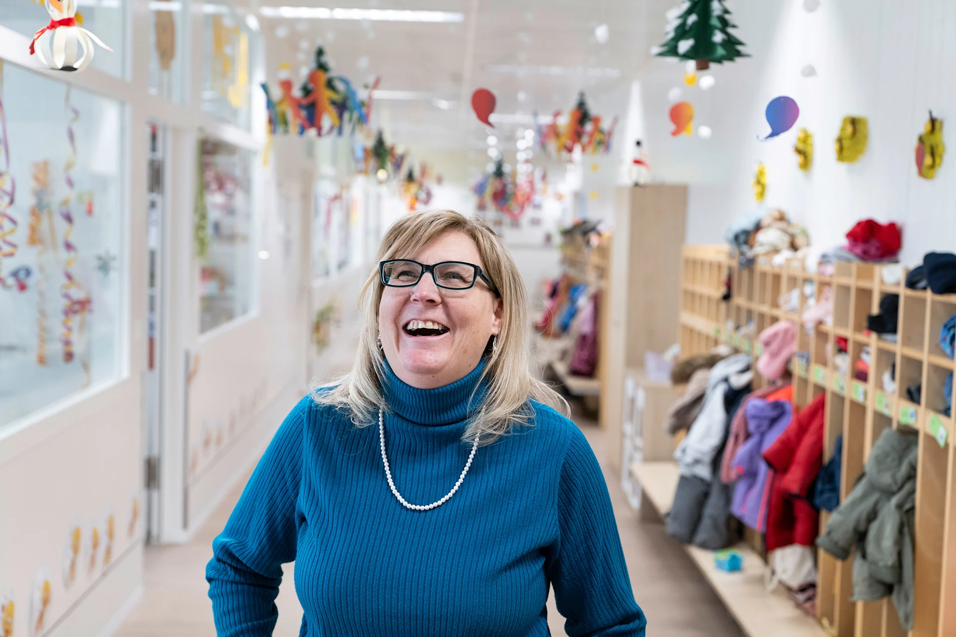 Cornelia Fivian-Keller à la crèche "Wirbelschloss" à Zurich.